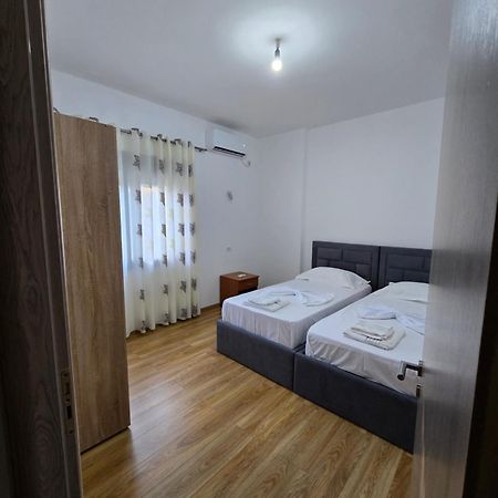 Brana Apartments Sarandë 外观 照片