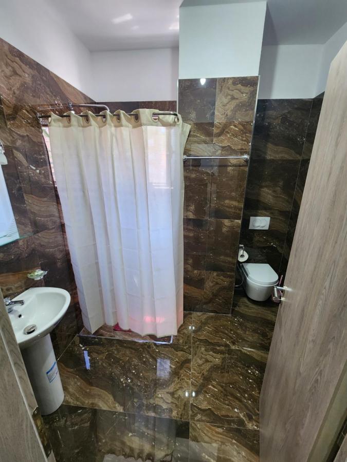 Brana Apartments Sarandë 外观 照片