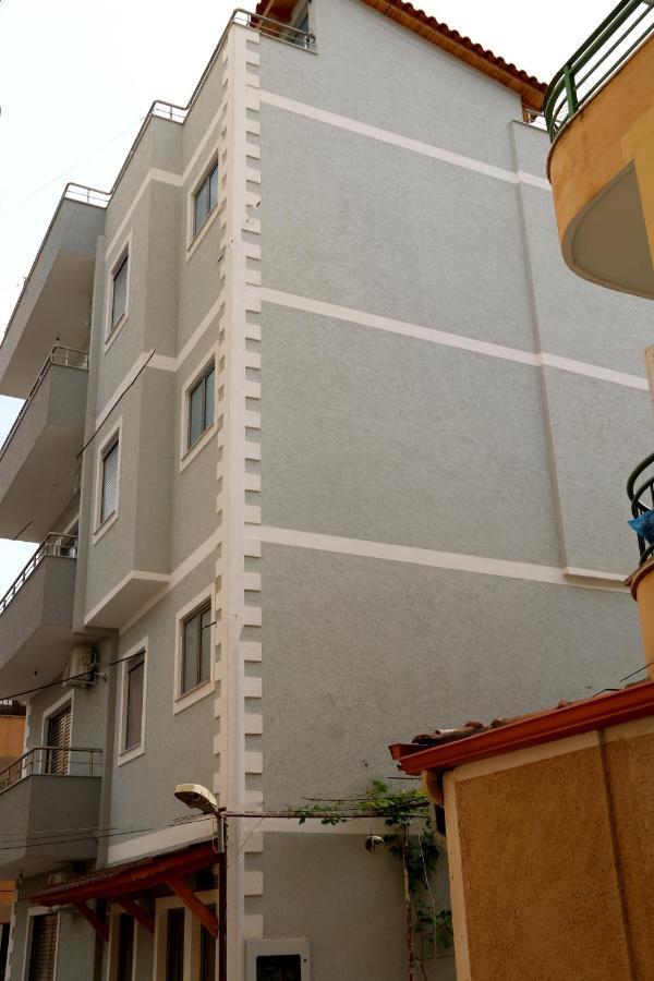 Brana Apartments Sarandë 外观 照片