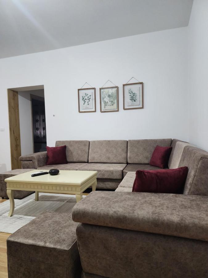 Brana Apartments Sarandë 外观 照片